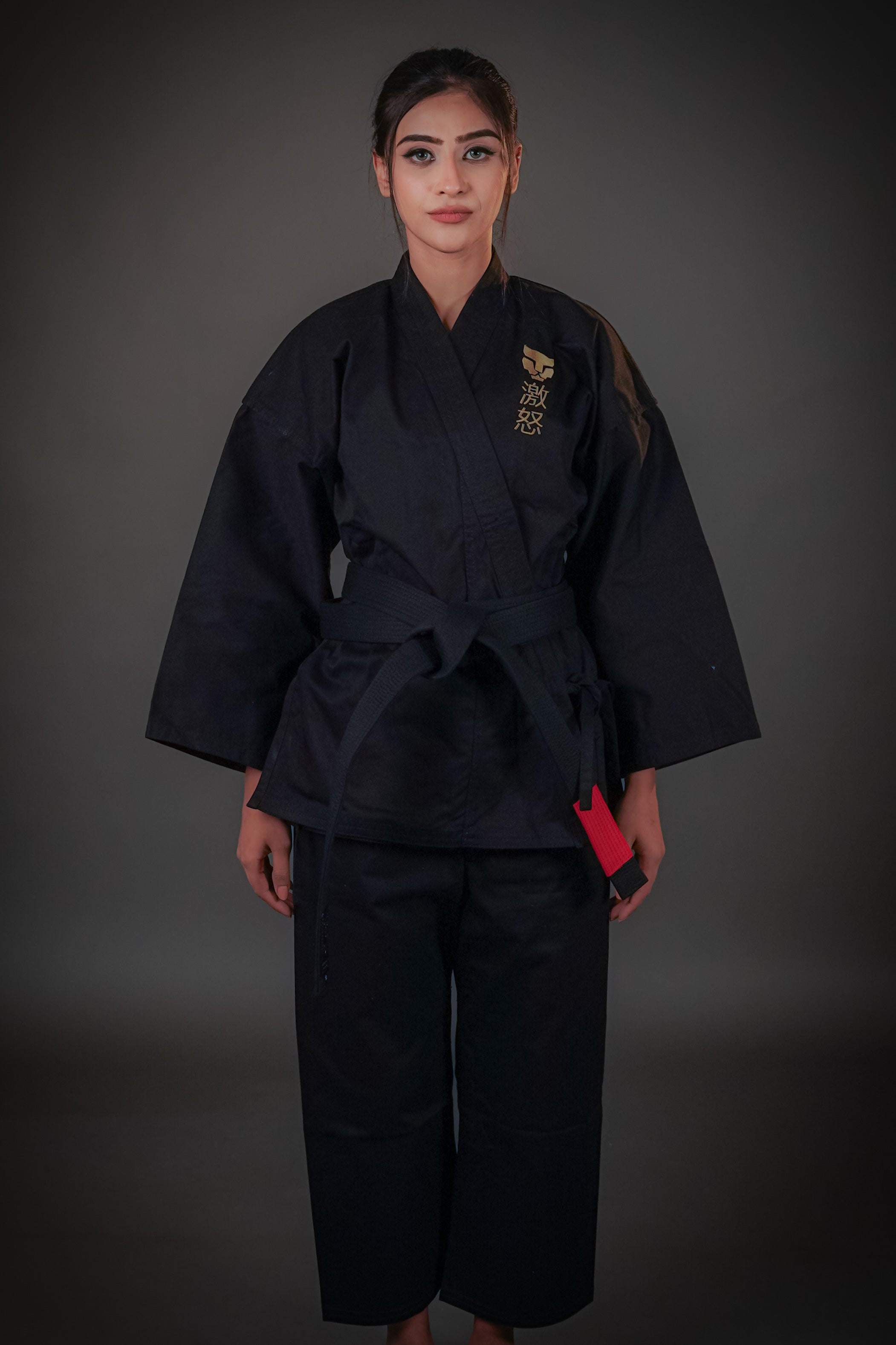 XRage Sports – Premium Women’s Jiu-Jitsu Gi (Black Gold Edition)
